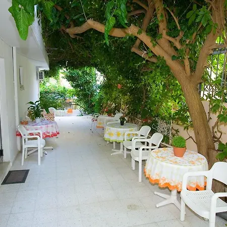 Valkaniotis Apartment *